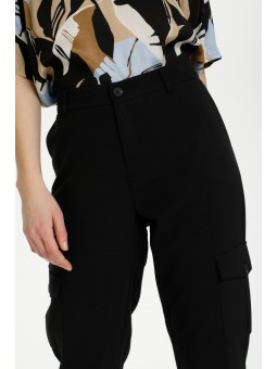 pantalon kaffe kaeda noir avec de grande poches sur les cotés